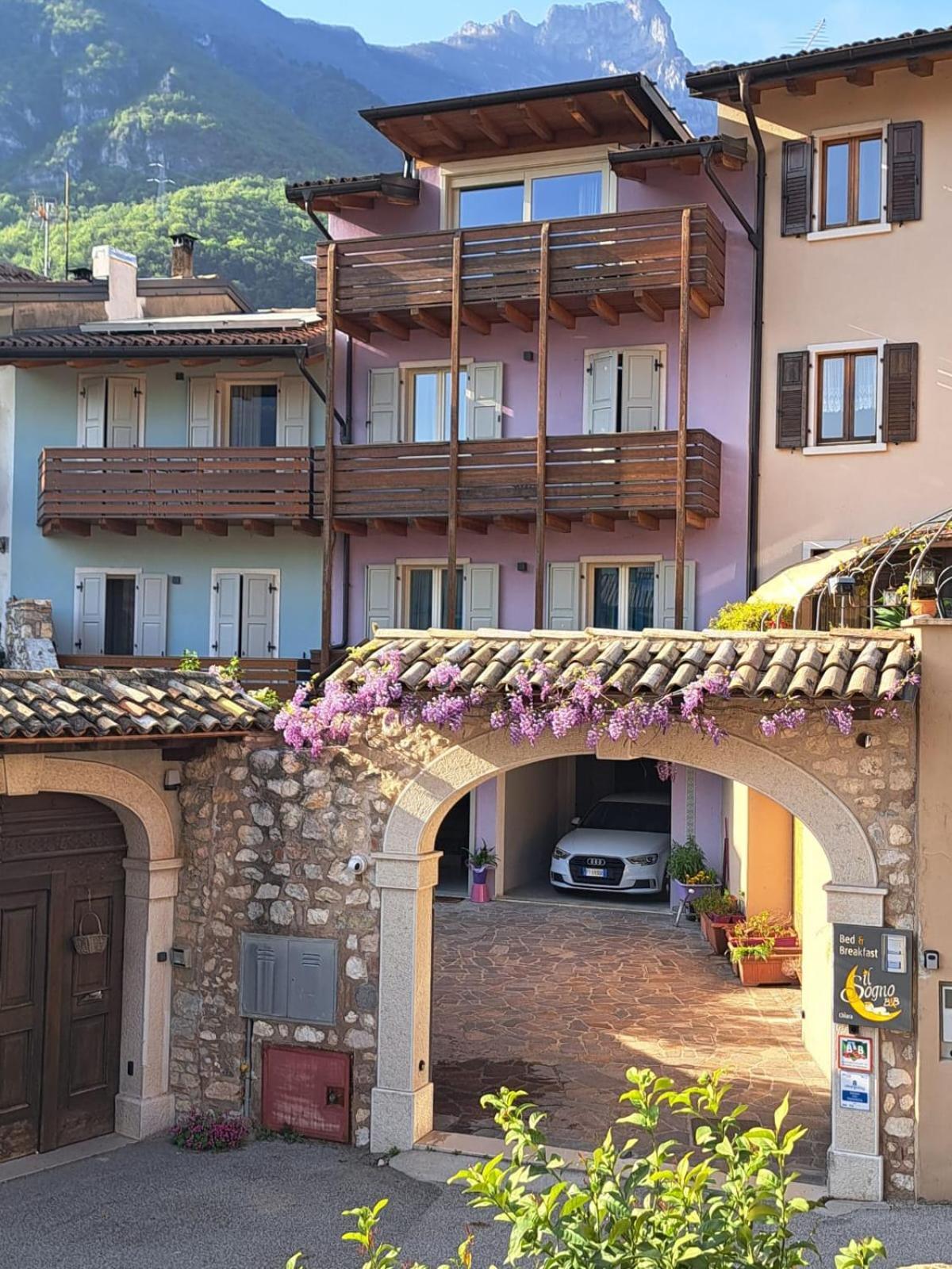 Il Sogno Bed & Breakfast Avio Exterior photo